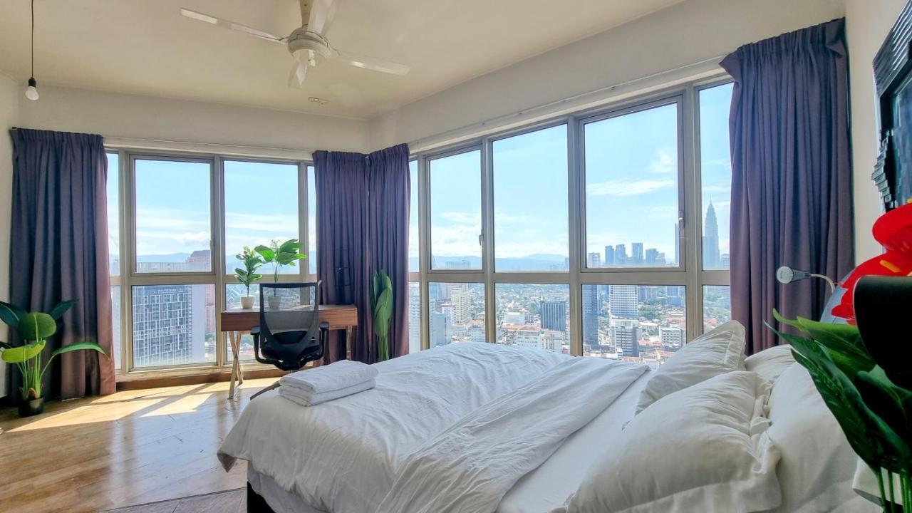 Penthouse On 34 - The Highest Unit And Best Views In Regalia & Private Rooftop Terrace Kuala Lumpur Zewnętrze zdjęcie