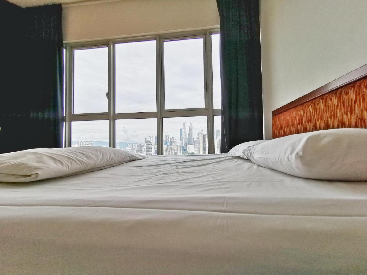 Penthouse On 34 - The Highest Unit And Best Views In Regalia & Private Rooftop Terrace Kuala Lumpur Zewnętrze zdjęcie
